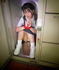 >NEBO-012 โดนขังในล็อคเกอร์ ได้เจอเด็กสาวหน้าใส Tsukimoto Misaki
