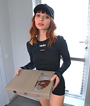 >หนังโป๊ฝรั่ง Sexy Student Delivery Girl Ate My Pizza And Got Fucked In Her Tight Pussy